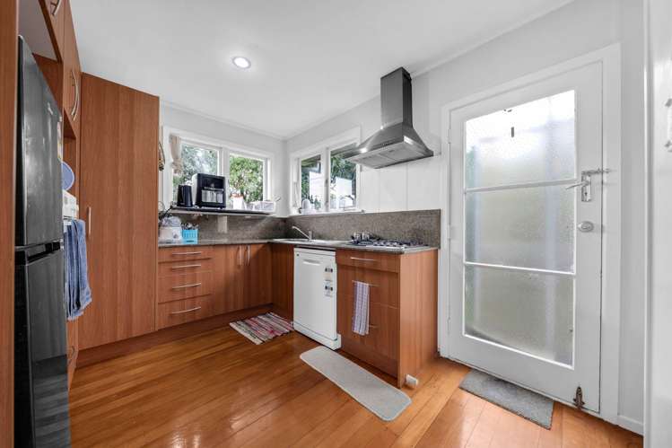 104 Webster Avenue Mt Roskill_13