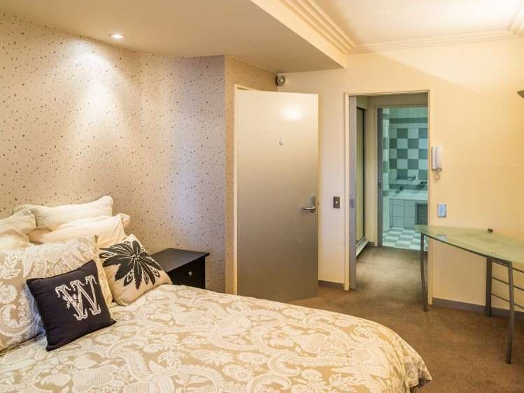 2/226 Oriental Parade Oriental Bay_9