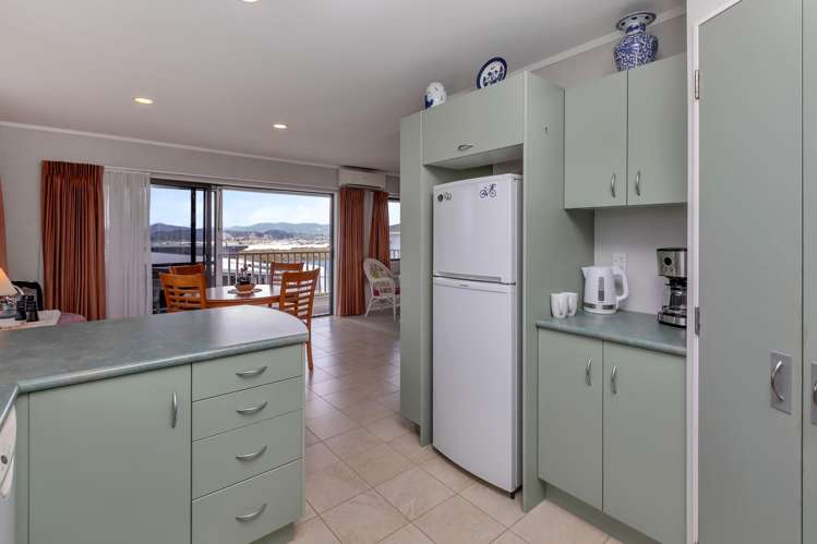 2/7 Pine Park Road_4