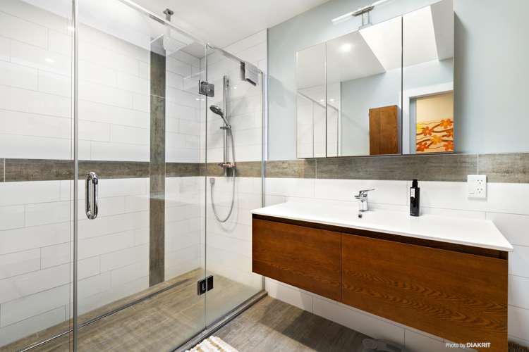 60 Owhiro Bay Parade Owhiro Bay_13