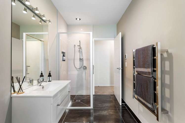 11 Bernora Crescent Bombay_34