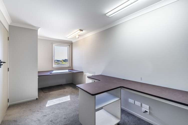 2 David Street Riverton_19