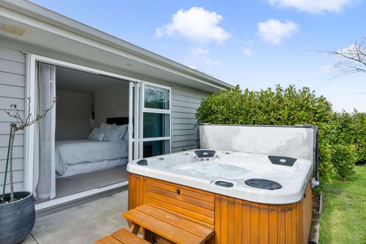 4 Mervyn Brown Place Solway_22