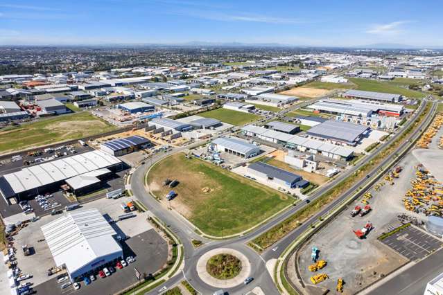 1412 Arthur Porter Drive Te Rapa_1