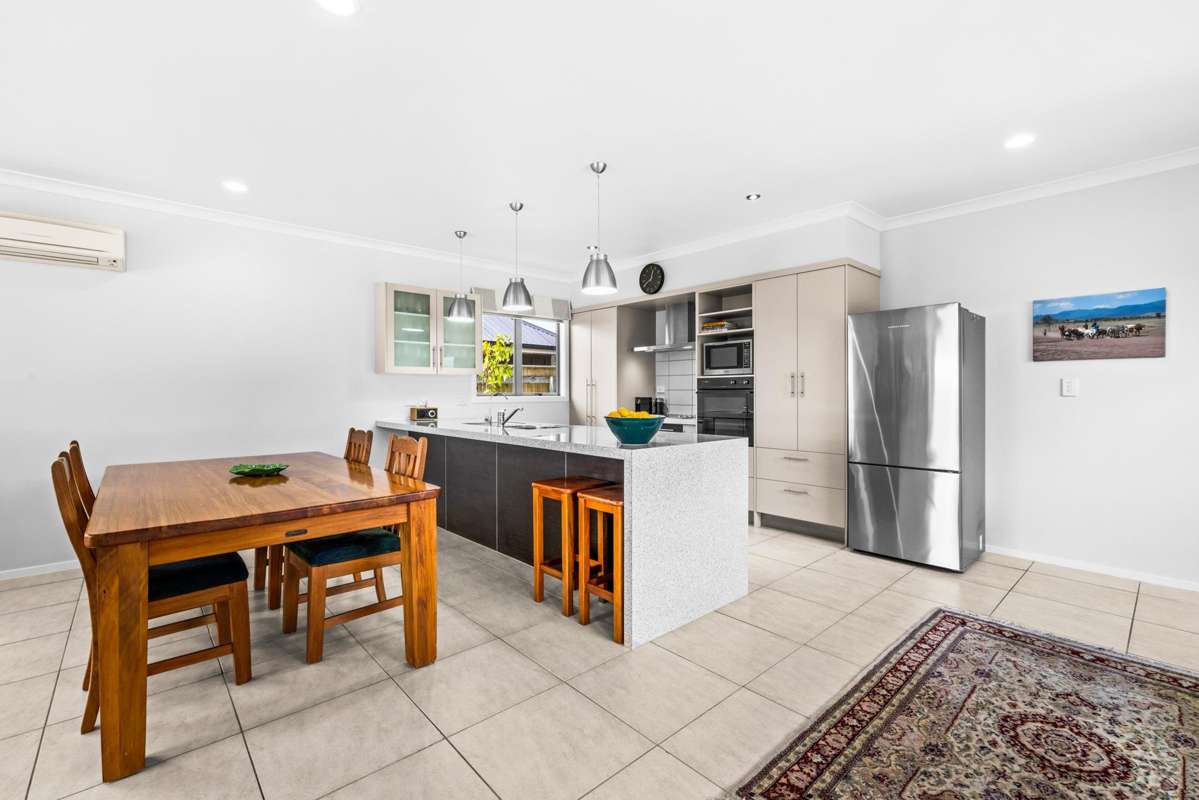 79 Russell Robertson Drive_2