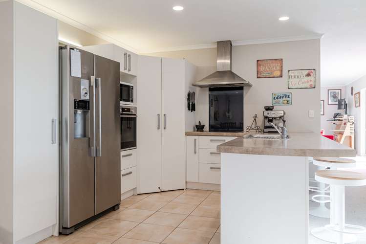 83 Williams Road Tokomaru_5