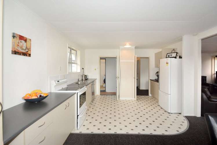 38 Irvine Street Lawrence_21