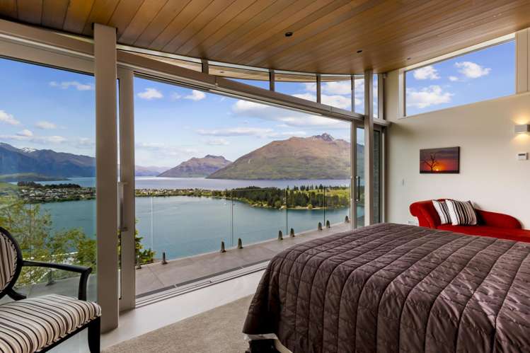 114 Hensman Road Queenstown_17