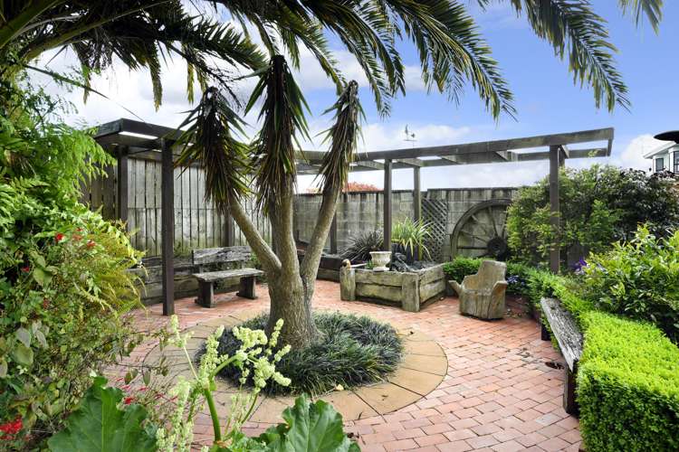 56 Marlborough Crescent Richmond_15