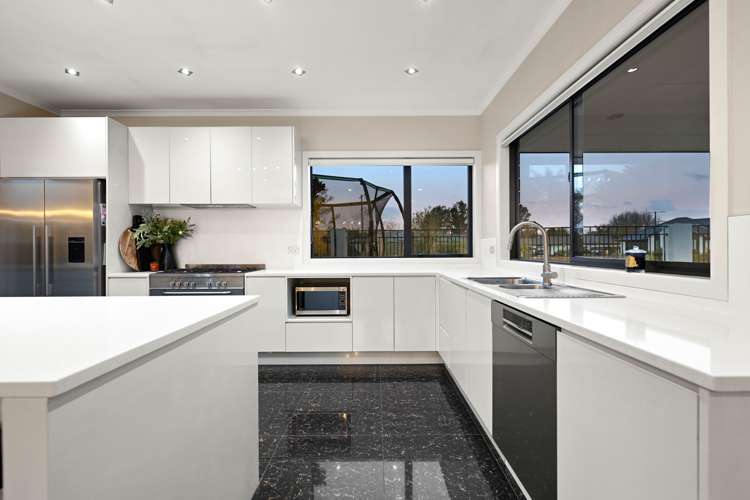 202 Saint James Drive Huntington_12