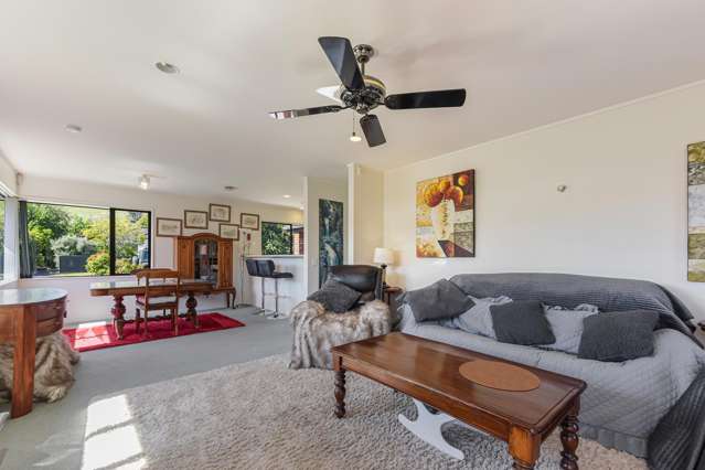 36 Willow Avenue Stoke_2