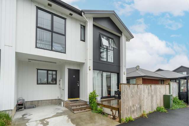 2/70 Cameron Road Hamilton East_4
