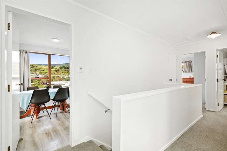 15a Kereru Bend Tawa_13