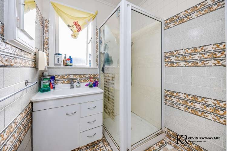 1/2 Barrie Avenue Papatoetoe_13