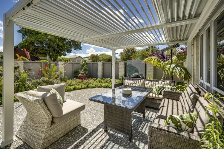 2 Fern Grove Taradale_20