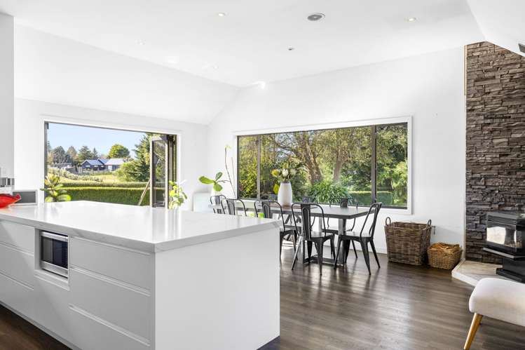 214 Mapara Road Acacia Bay_14