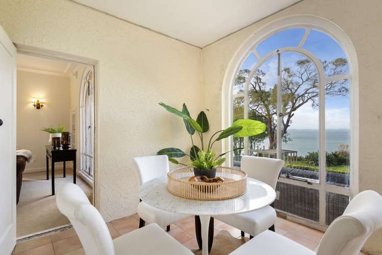 215 Bleakhouse Road Mellons Bay_9