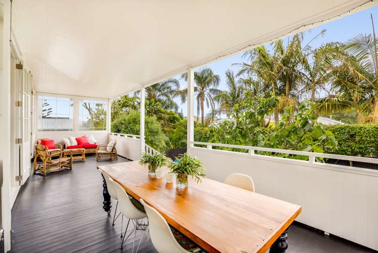 44 Kiwi Road Stanley Point_3