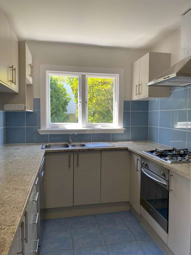 1/6 Thornton Road Milford_4