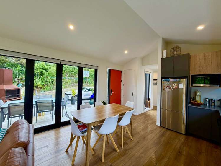 13 Capitol Road Matakatia Bay_7