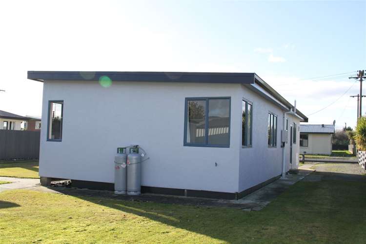 49 Moana Crescent Te Anau_12