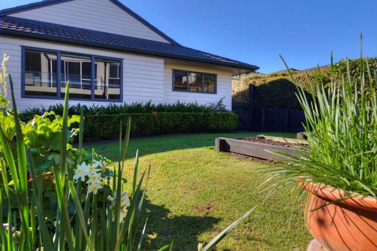 28 Omana Heights Drive Maraetai_17