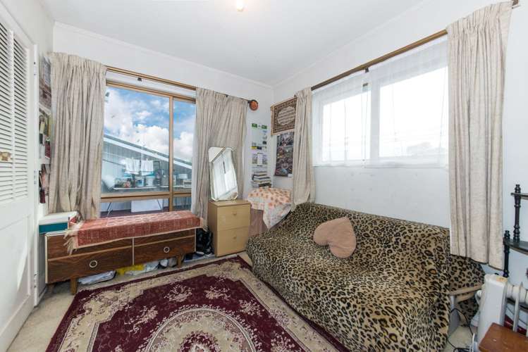 1/20 Coburg Street Henderson_20