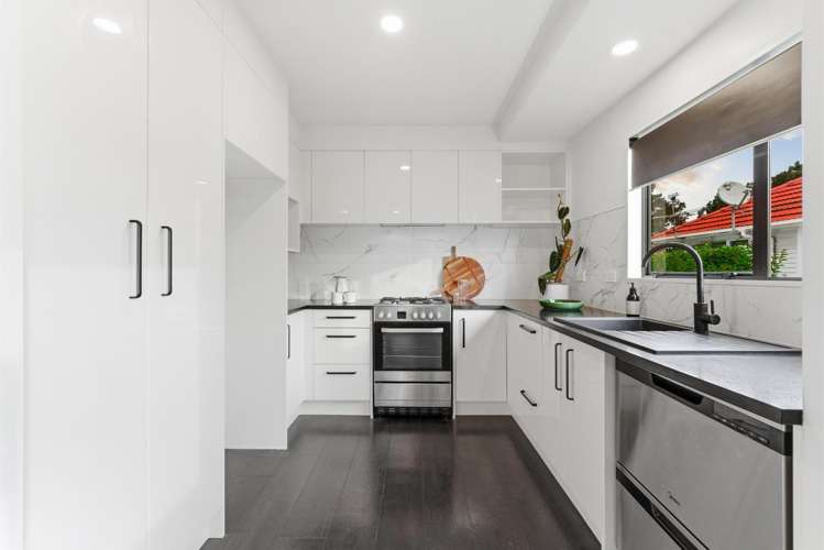 99b Henderson Valley Road Henderson_4