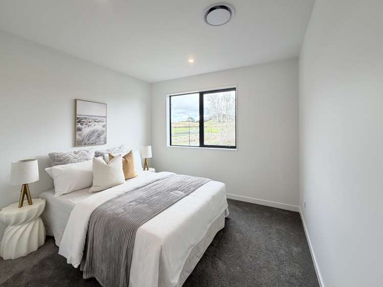 82 Tukutata Crescent Milldale_18