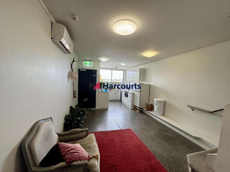 C/400 Great North Road Grey Lynn_1