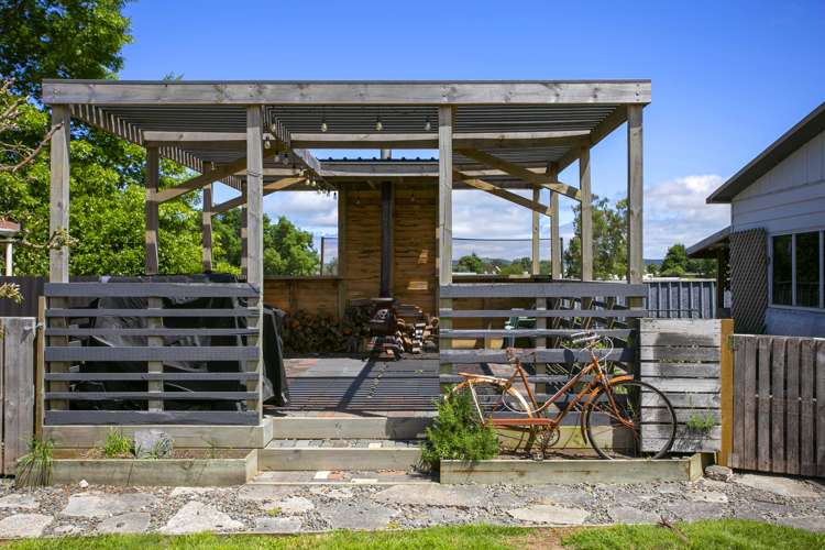 17 Macdonell Street Hilltop_26