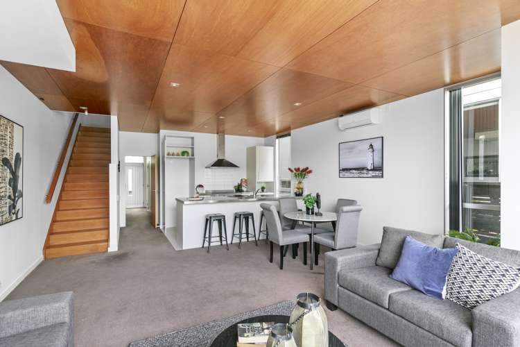 12/3 Severn Street Island Bay_4