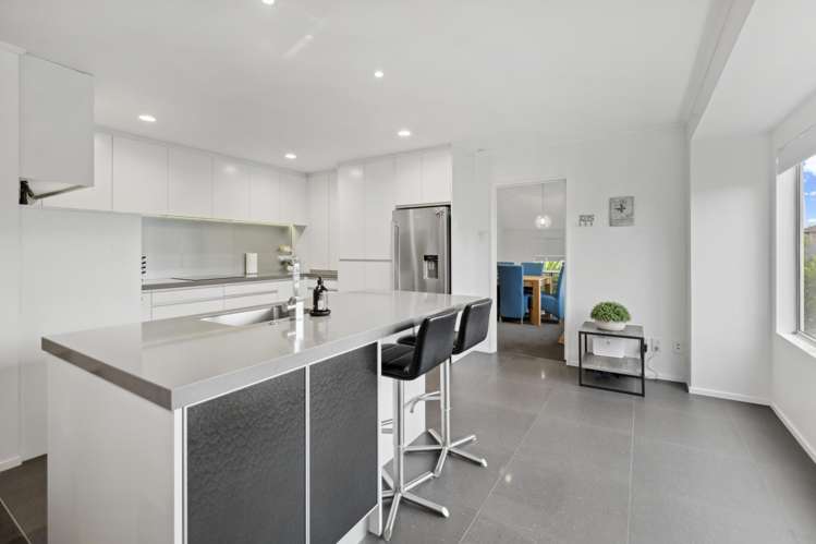 6 Perendale Close Somerville_15