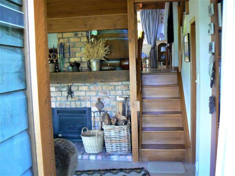 5 Pine Tree Lane Russell_7