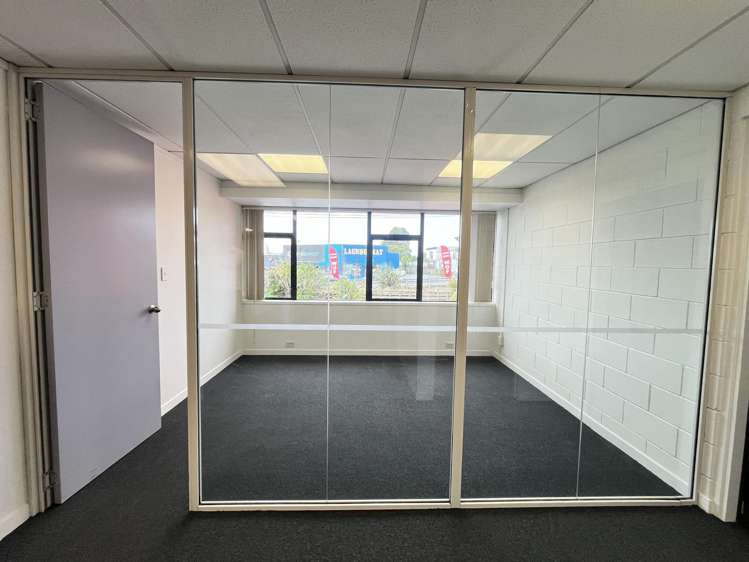 B/195 Wairau Road Wairau Valley_6