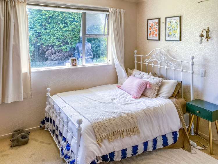 2/4a Arapiki Road Stoke_7