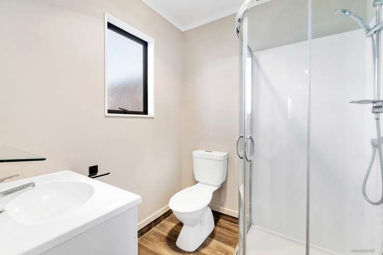 13 Gambare Place Wattle Downs_14