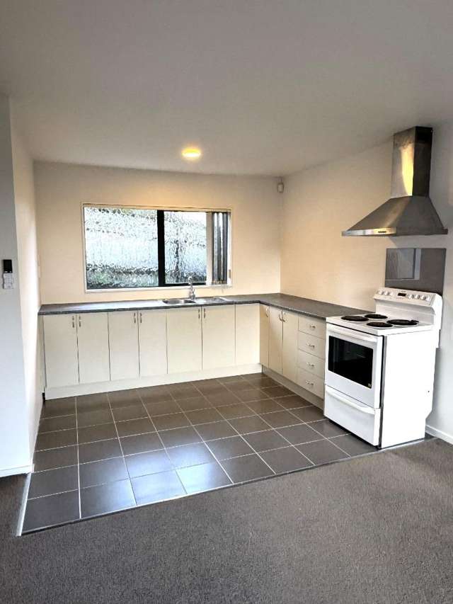 A/37 Tirohunga Drive Henderson_1