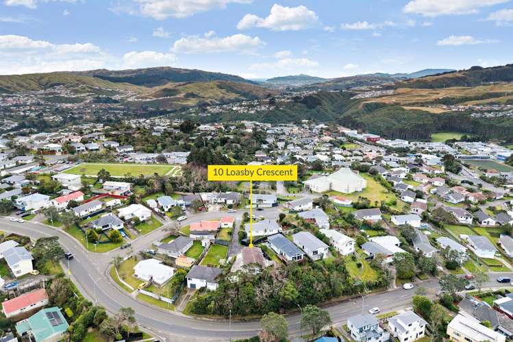 10 Loasby Crescent Newlands_17