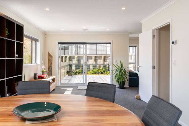 17 Prestwich Rise Churton Park_8