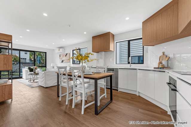 1 & 7/31 Sheridan Drive New Lynn_4