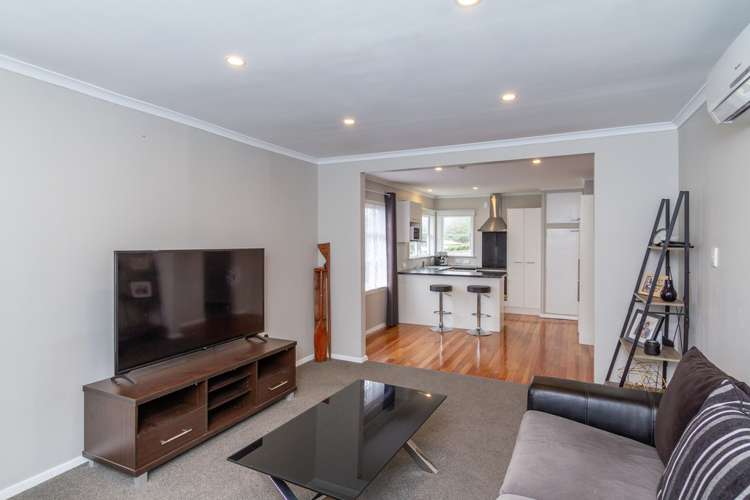 11 Kowhai Street Parkway Wainuiomata_8