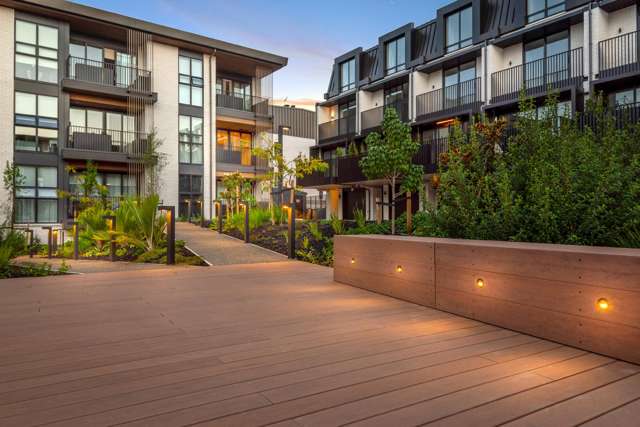 102/21 Pennant Street Long Bay_2