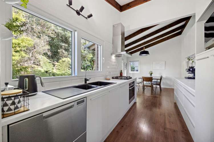 7 Selwyn Avenue Glen Eden_28