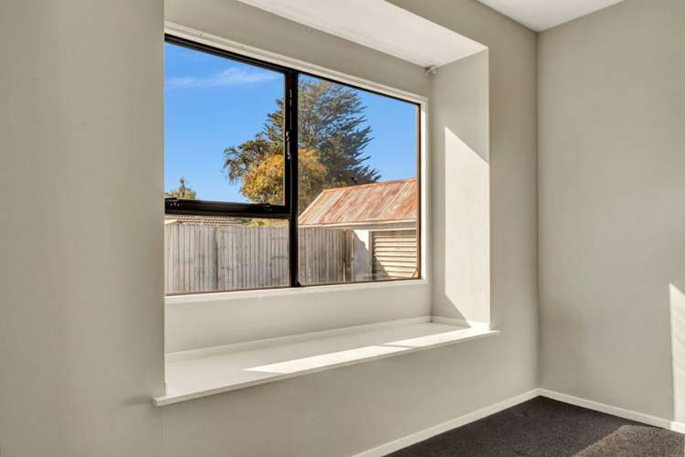 2/114 Randolph Street Woolston_15