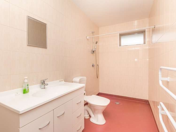 9 Woodham Courts Linwood_9