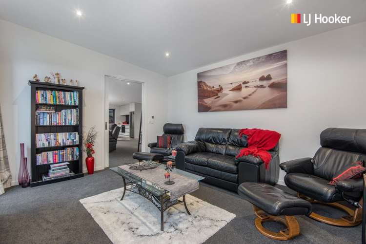 8 Erica Crescent Mosgiel_9