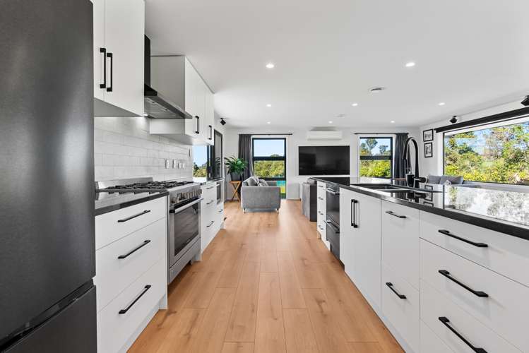 543 Alfred Road Kaimiro_17