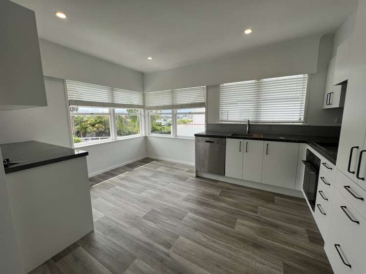 5/2 Argyle Terrace Milford_0