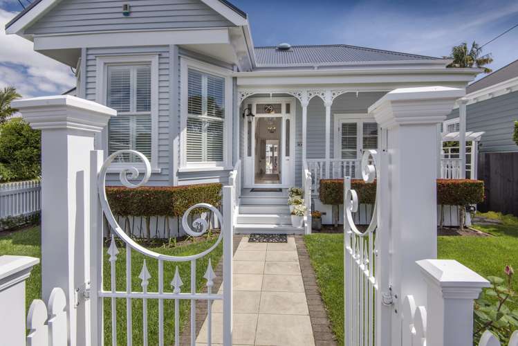 1/29 Tainui Road Devonport_23